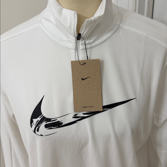 NIKE SWOOSH DRI-FIT 1/4 ZIP RUNNING TOP - Picture 5 of 13